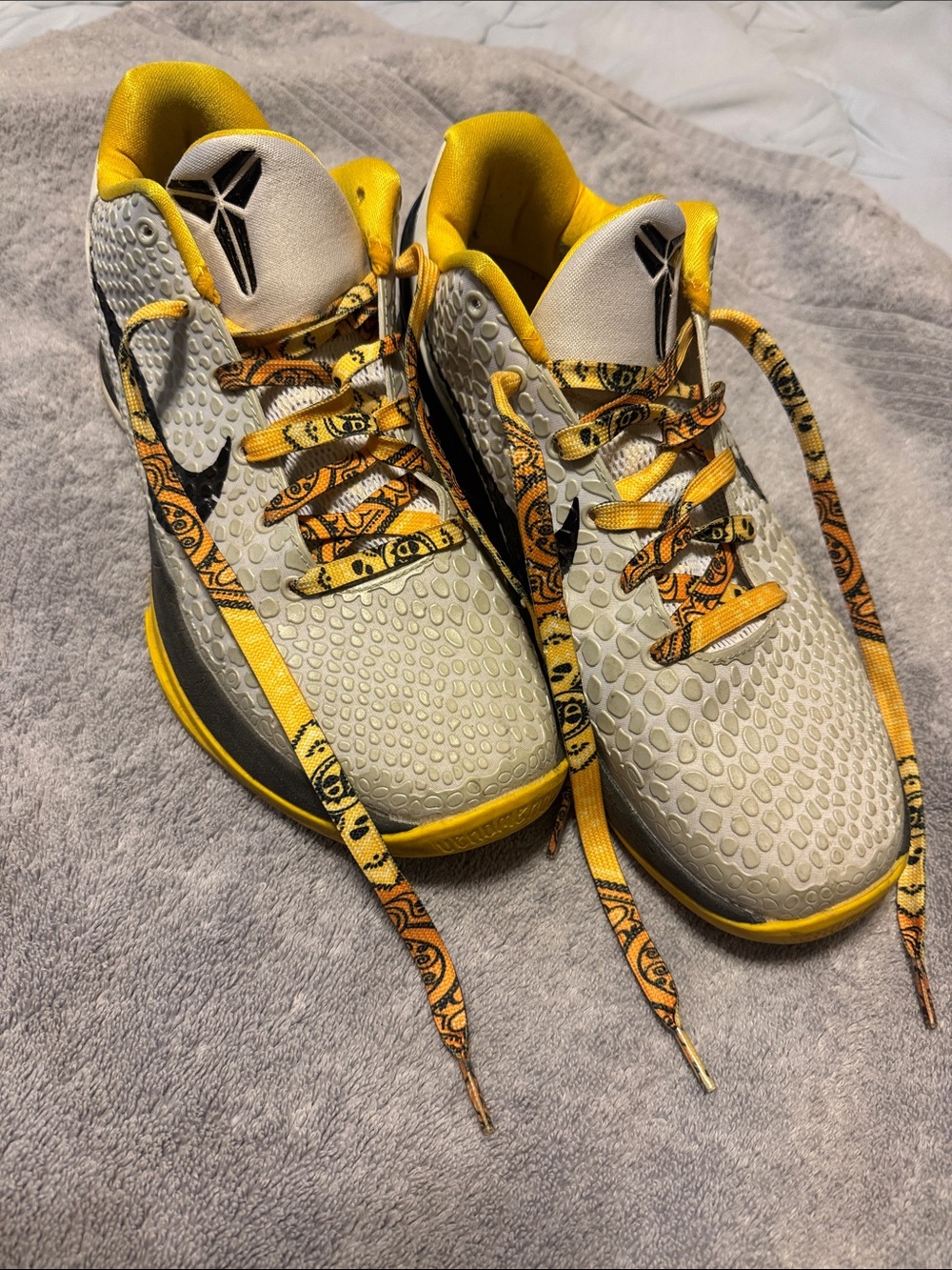 Men's Kobe 6 Del Sol Athletic Shoes - Yellow/Gray
